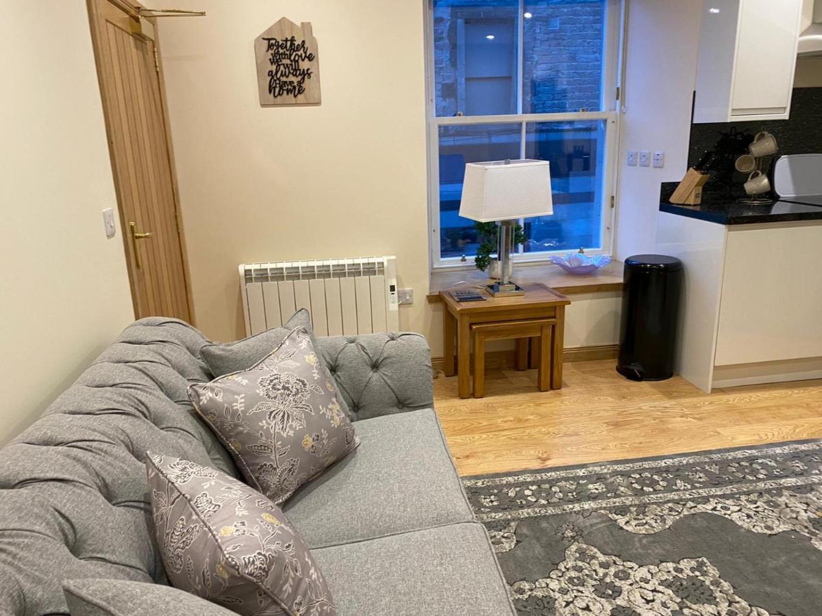 Waverley Inn Holiday Apartments インヴァネス エクステリア 写真
