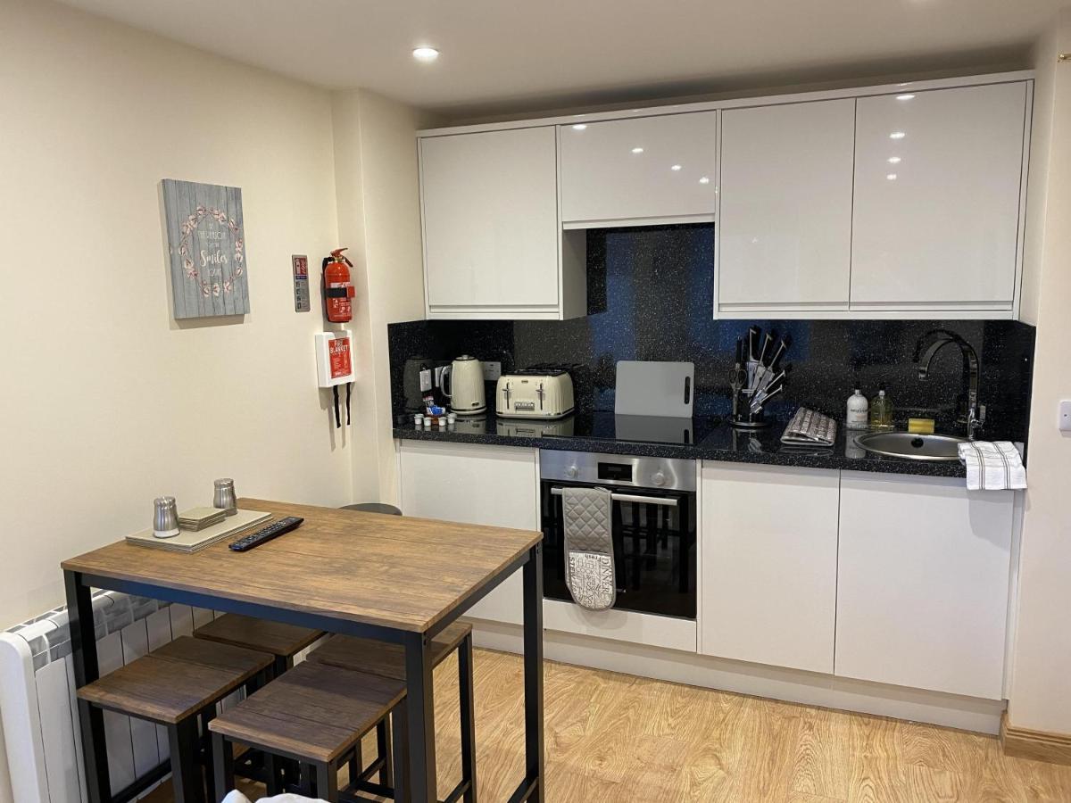 Waverley Inn Holiday Apartments インヴァネス エクステリア 写真