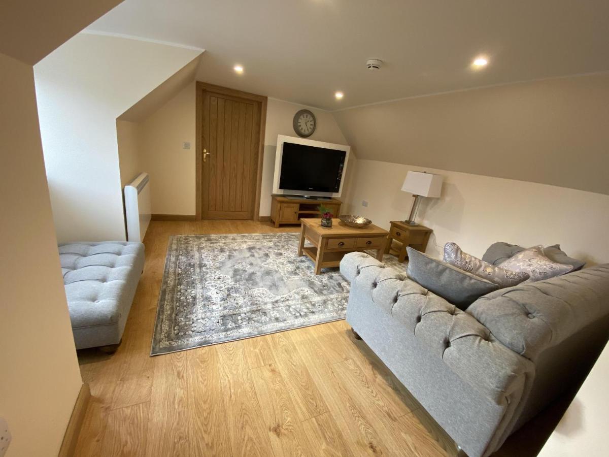 Waverley Inn Holiday Apartments インヴァネス エクステリア 写真
