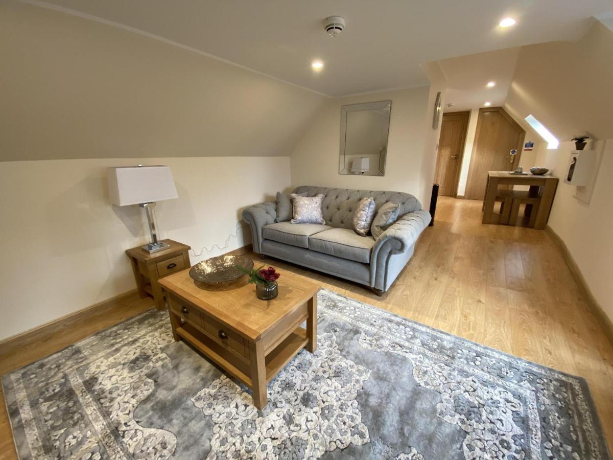 Waverley Inn Holiday Apartments インヴァネス エクステリア 写真
